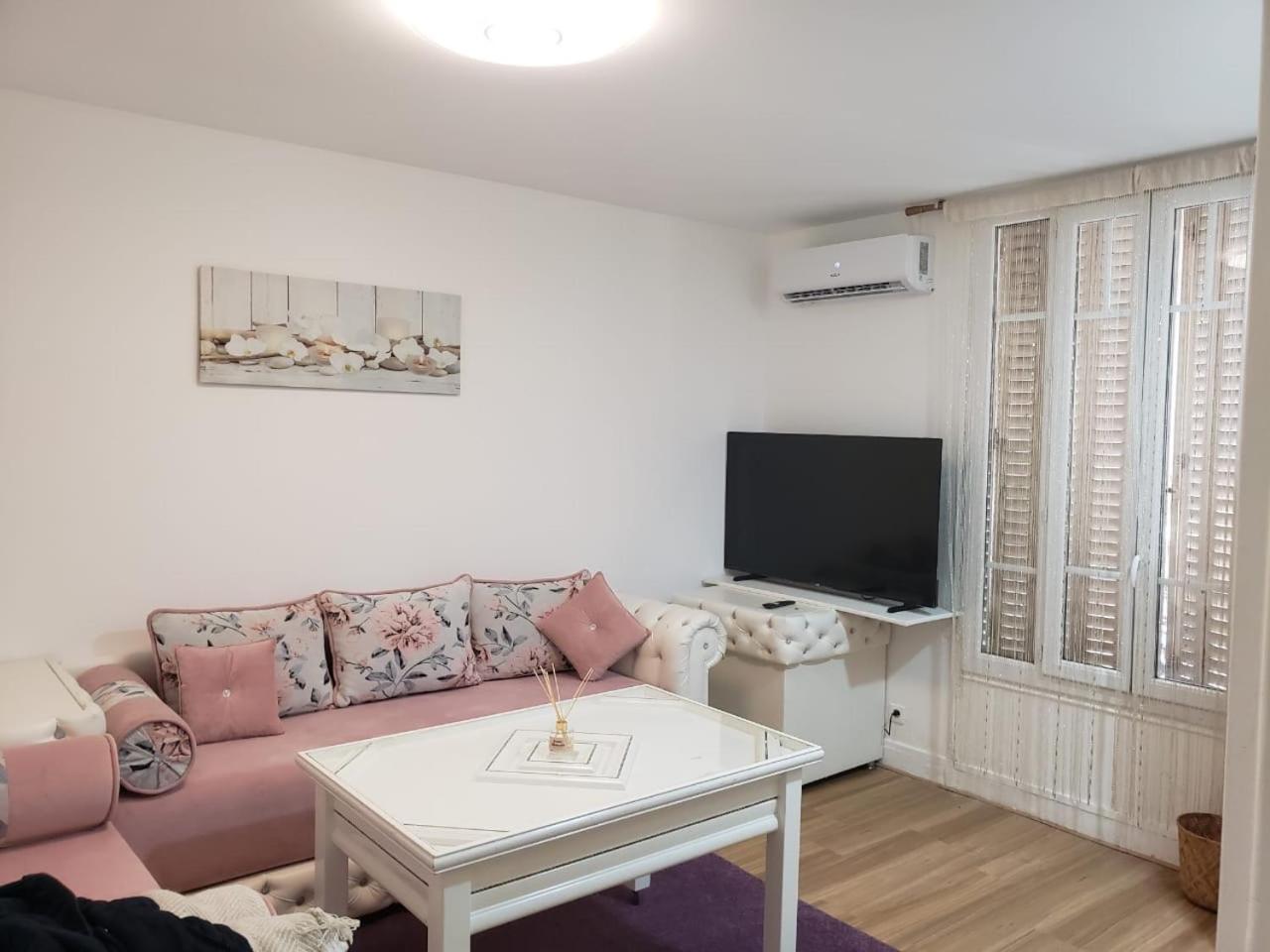 Alaya Apartamento Bezons Exterior foto